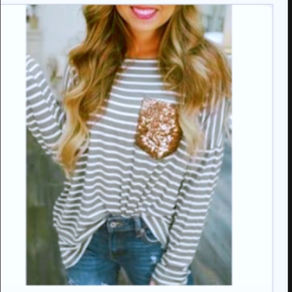 🎉HOST PICK🎉🎉MEDIUM SEQUIN POCKET  TOP NWT - Picture 2 of 4